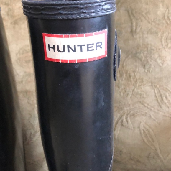 Hunters - Picture 2 of 5